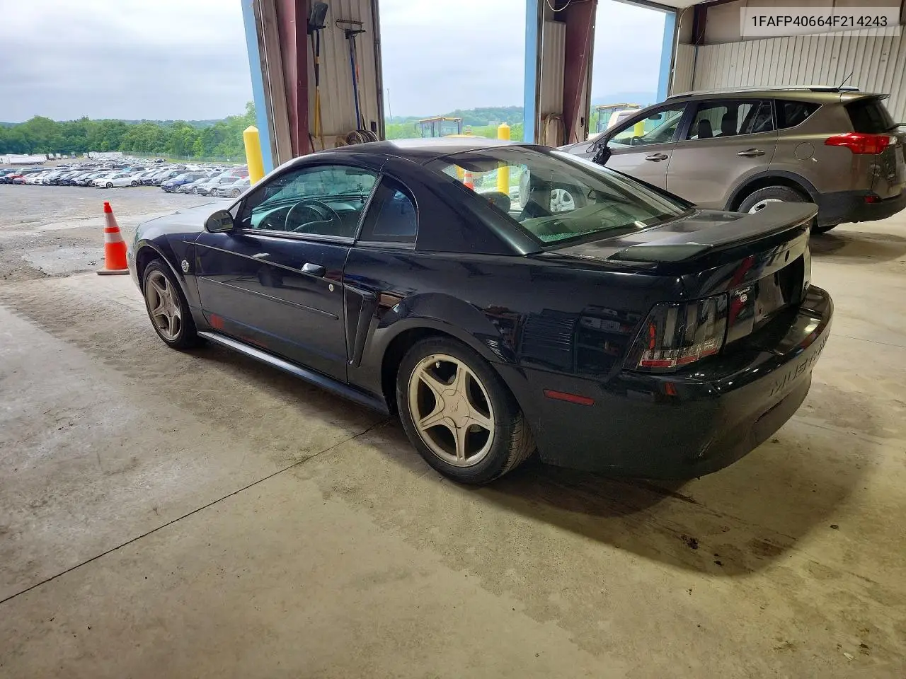 2004 Ford Mustang VIN: 1FAFP40664F214243 Lot: 59633856