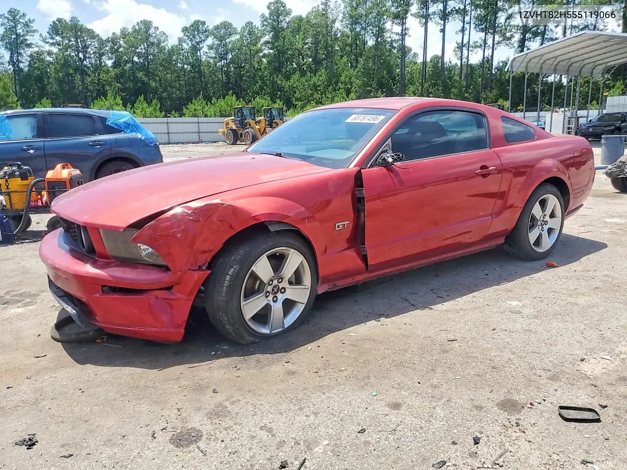 2005 Ford Mustang Gt VIN: 1ZVHT82H555119066 Lot: 60787496