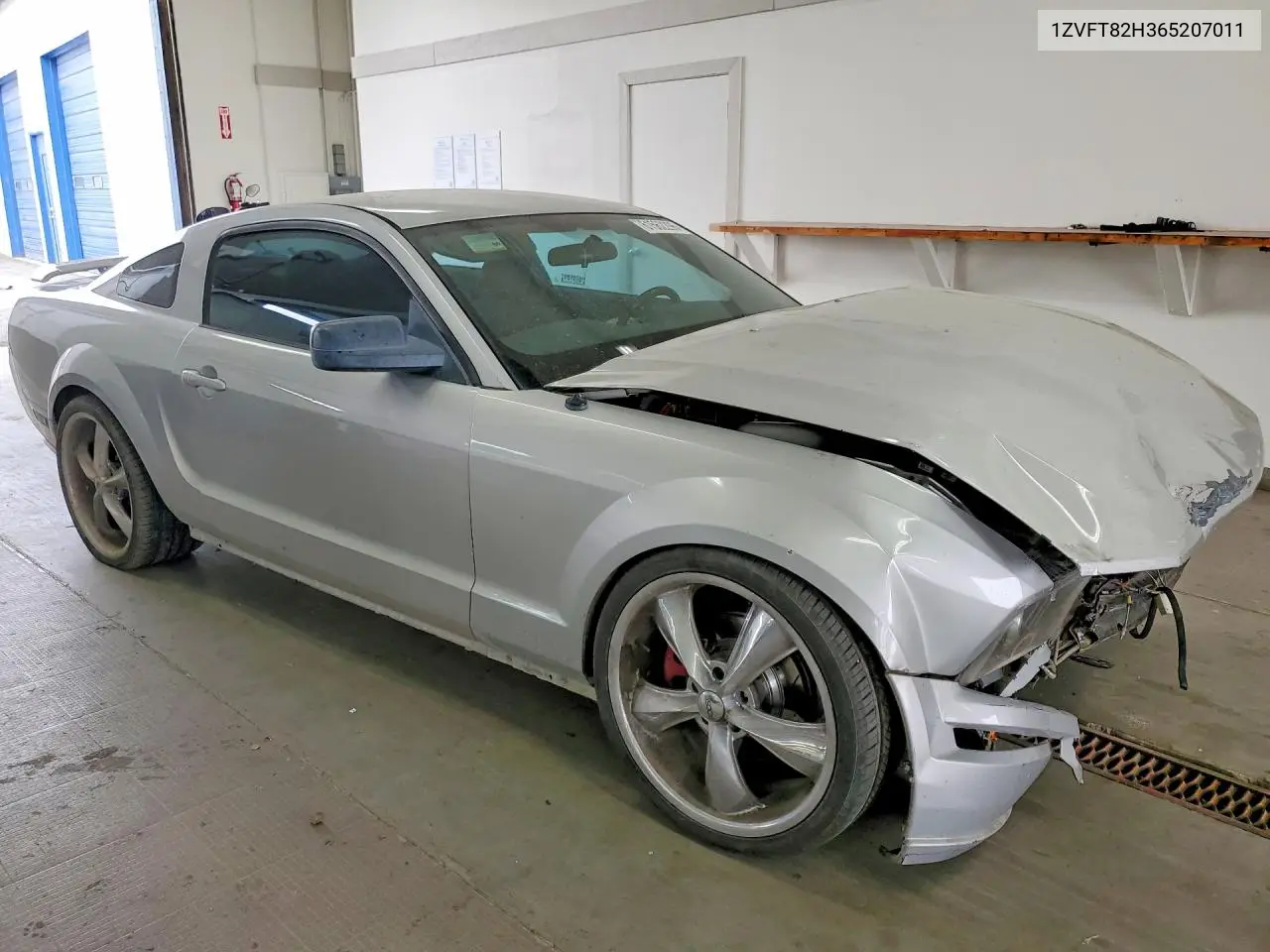 2006 Ford Mustang Gt VIN: 1ZVFT82H365207011 Lot: 61562296