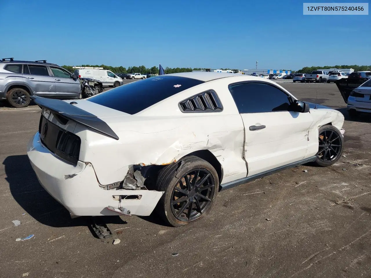 1ZVFT80N575240456 2007 Ford Mustang