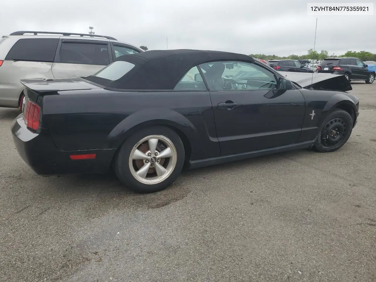 2007 Ford Mustang VIN: 1ZVHT84N775355921 Lot: 62316086