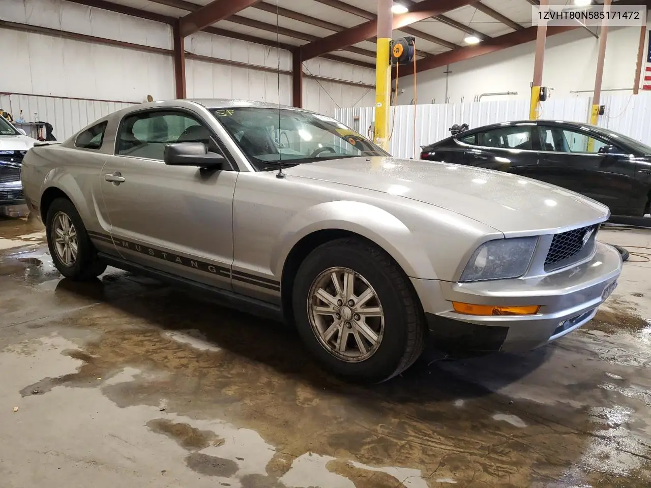 1ZVHT80N585171472 2008 Ford Mustang