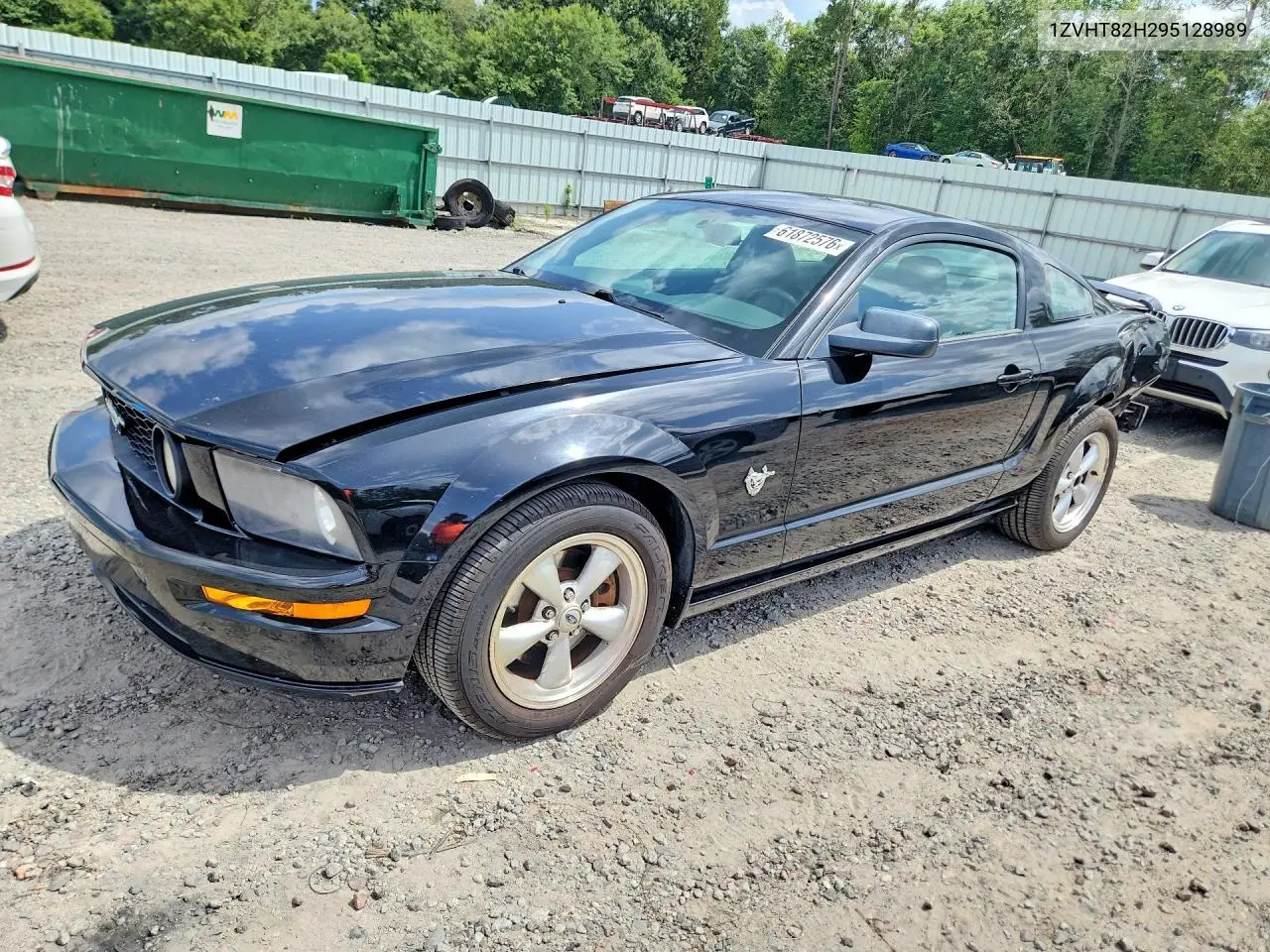 2009 Ford Mustang Gt VIN: 1ZVHT82H295128989 Lot: 61872576