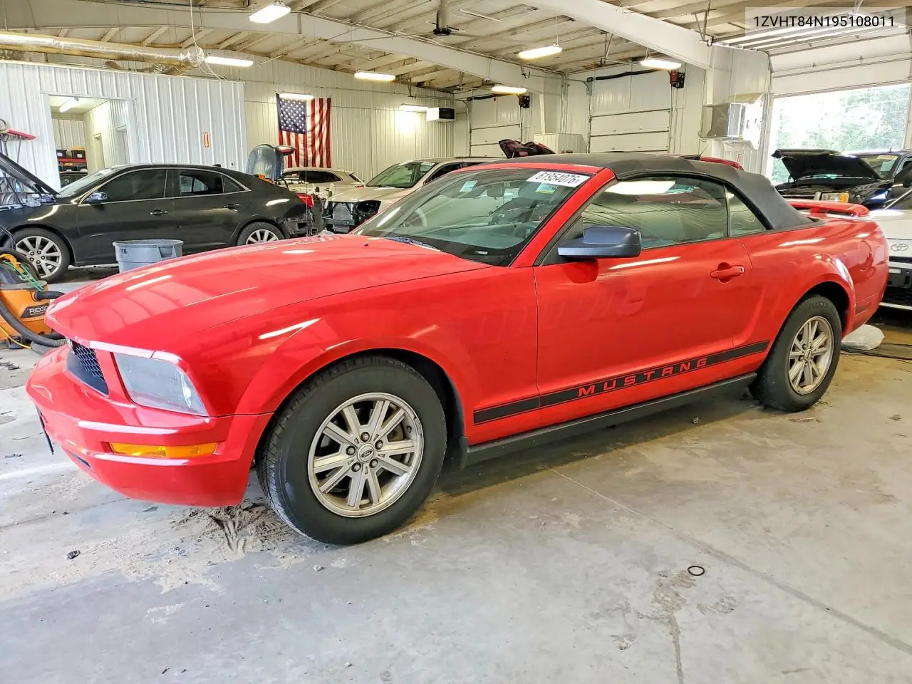 2009 Ford Mustang VIN: 1ZVHT84N195108011 Lot: 61954076