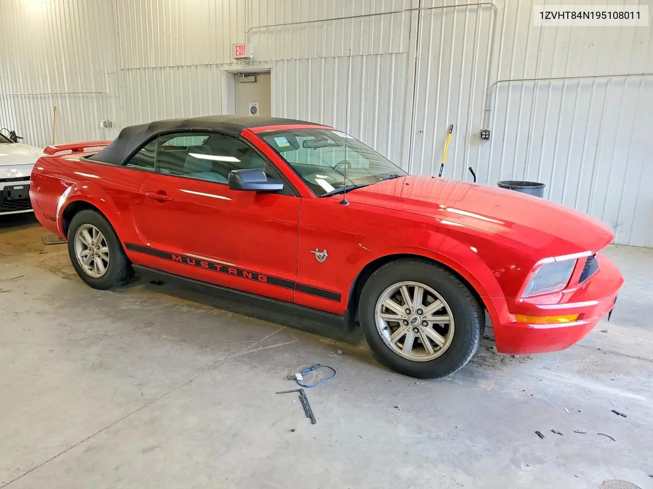 2009 Ford Mustang VIN: 1ZVHT84N195108011 Lot: 61954076