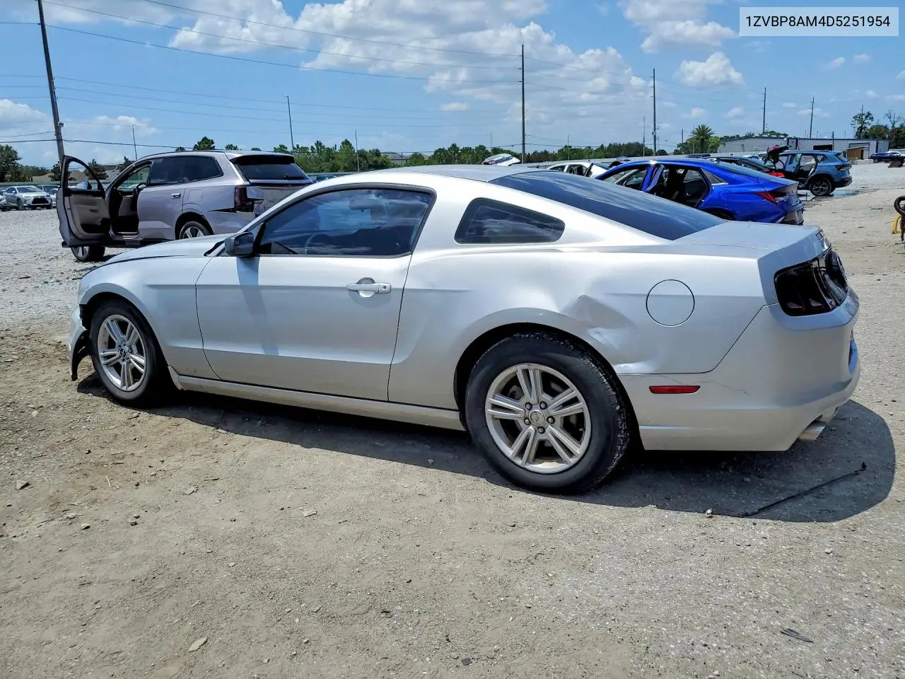 1ZVBP8AM4D5251954 2013 Ford Mustang