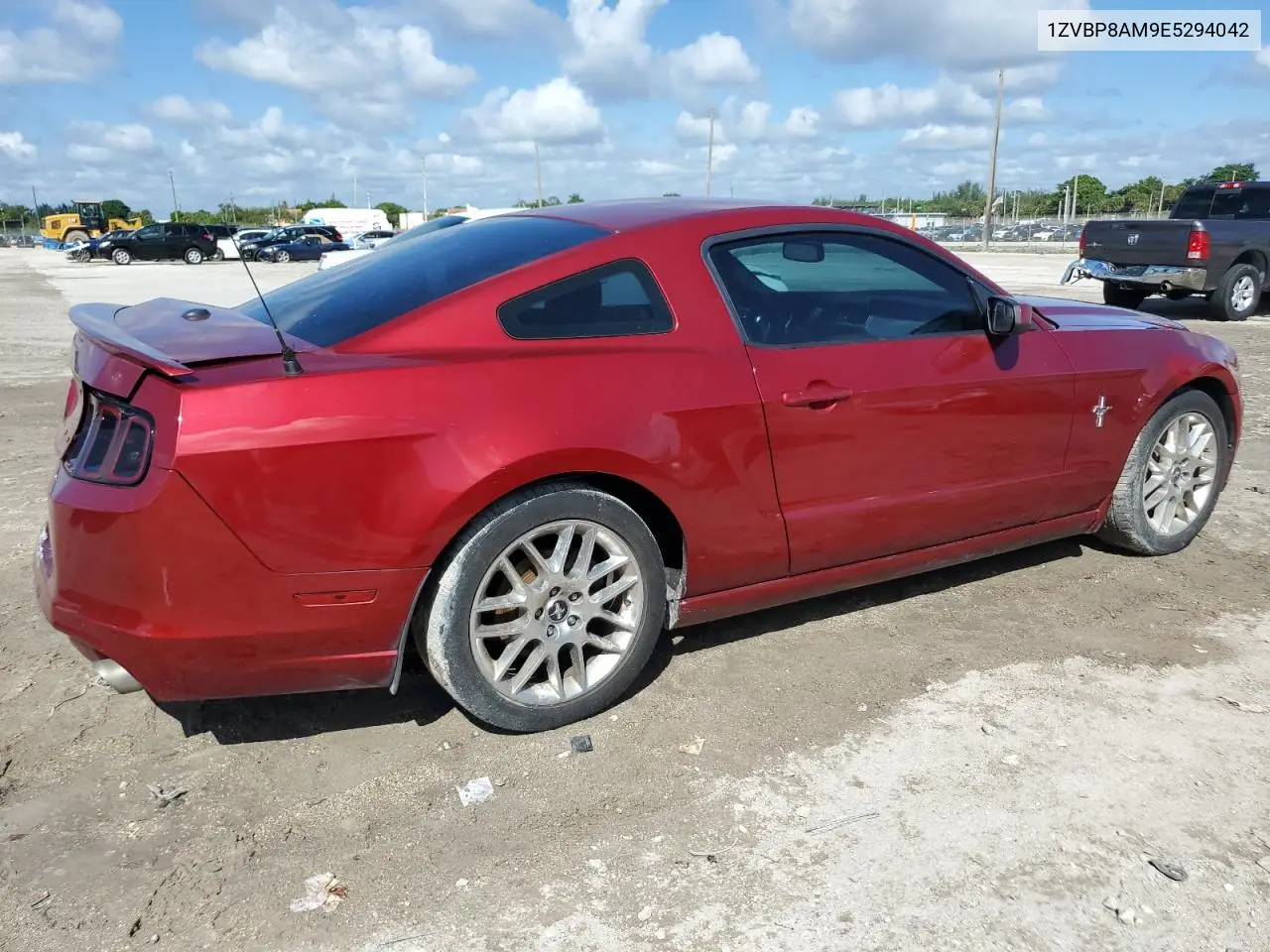 1ZVBP8AM9E5294042 2014 Ford Mustang