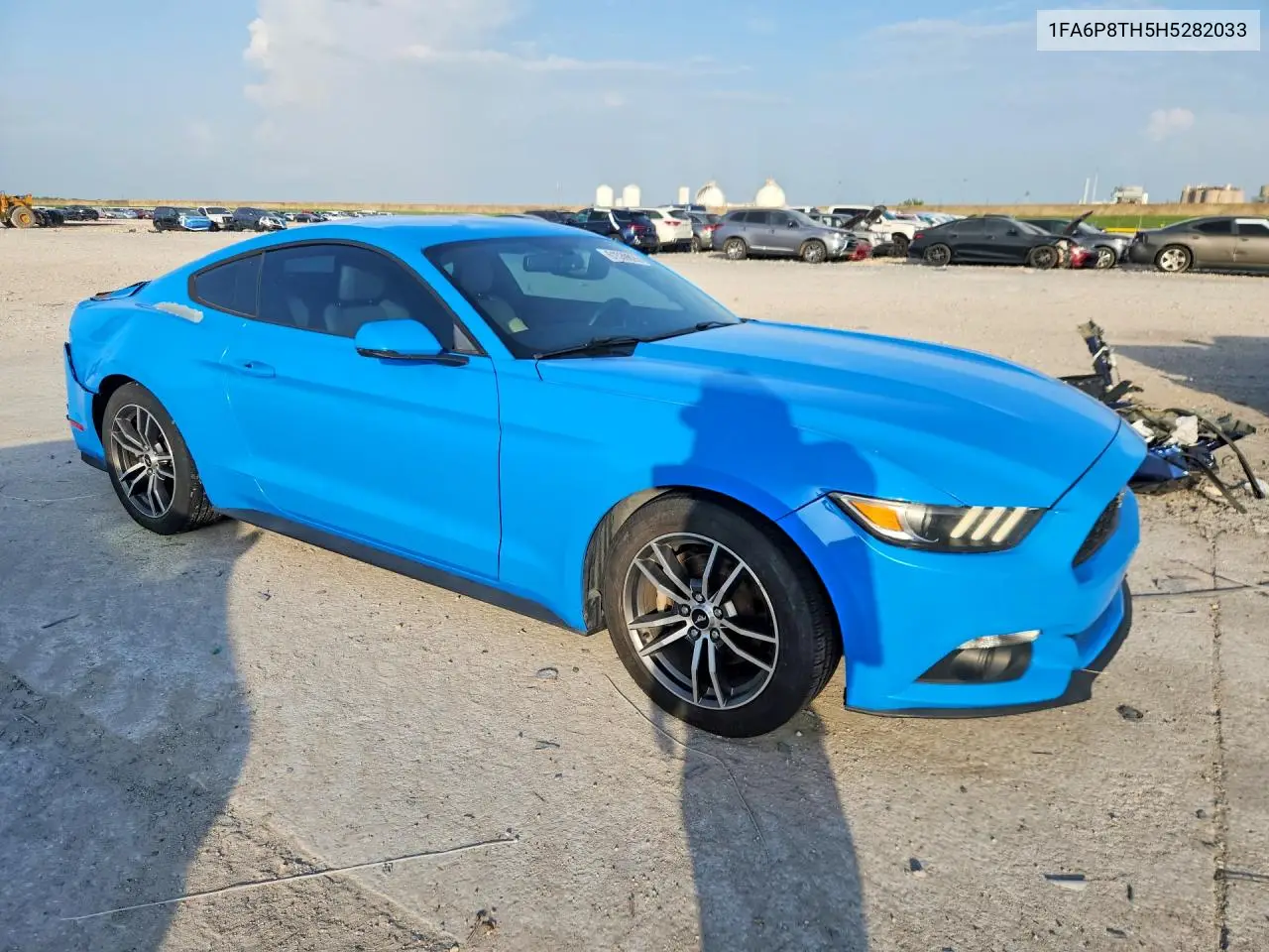 2017 Ford Mustang VIN: 1FA6P8TH5H5282033 Lot: 61539826