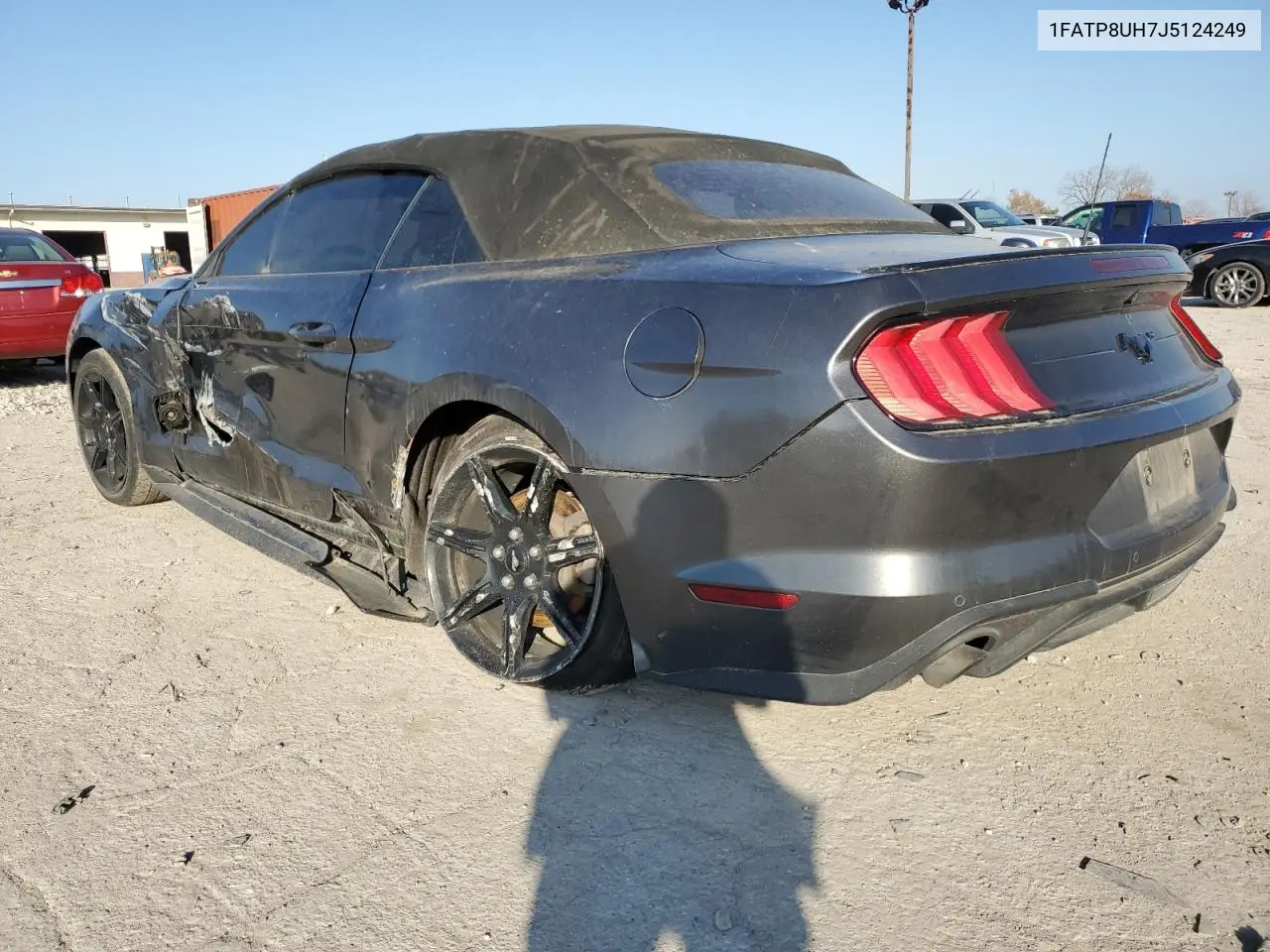 1FATP8UH7J5124249 2018 Ford Mustang
