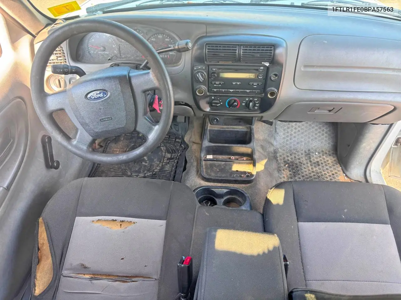 2011 Ford Ranger Super Cab VIN: 1FTLR1FE0BPA57563 Lot: 61820806