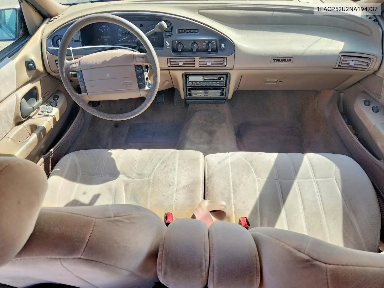 1992 Ford Taurus Gl VIN: 1FACP52U2NA194737 Lot: 59049806
