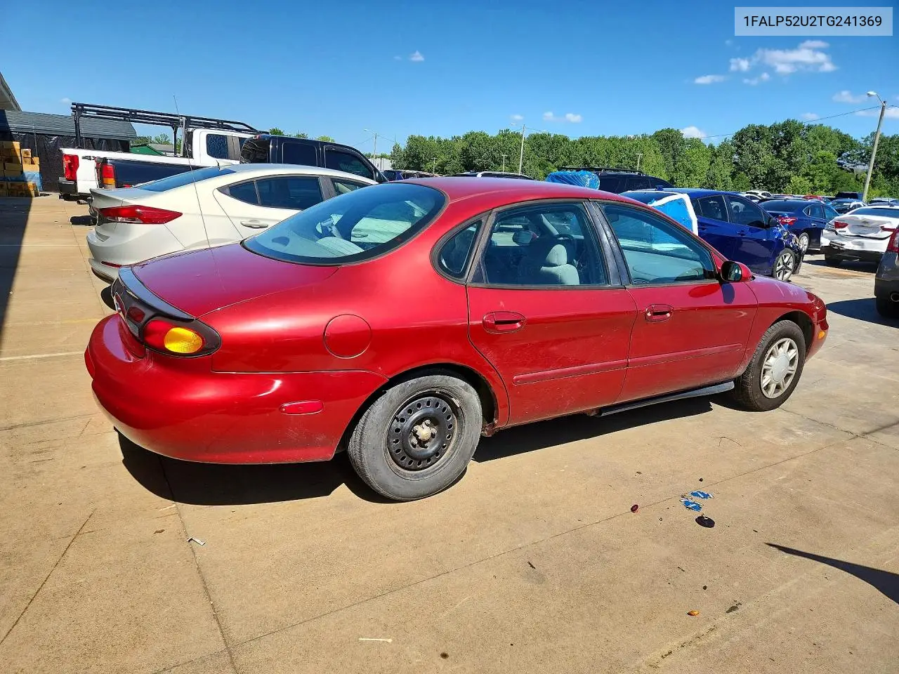 1996 Ford Taurus Gl VIN: 1FALP52U2TG241369 Lot: 61025336