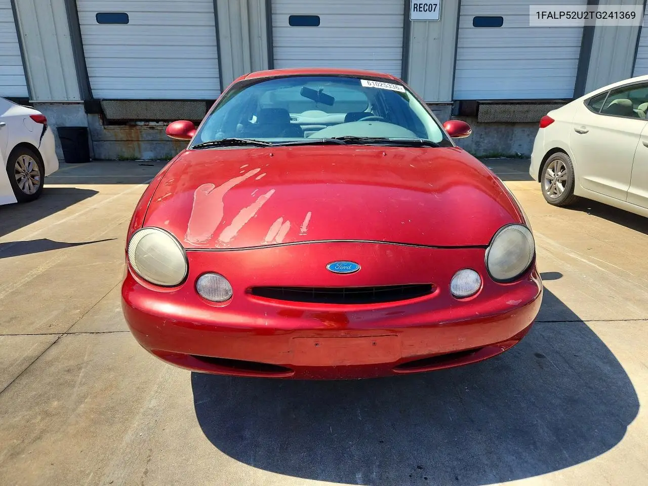 1996 Ford Taurus Gl VIN: 1FALP52U2TG241369 Lot: 61025336