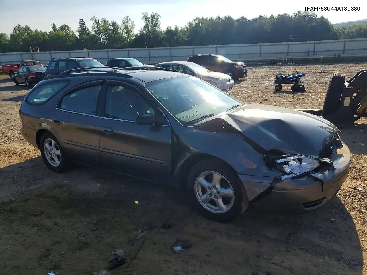 2004 Ford Taurus Se VIN: 1FAFP58U44A130380 Lot: 60474426