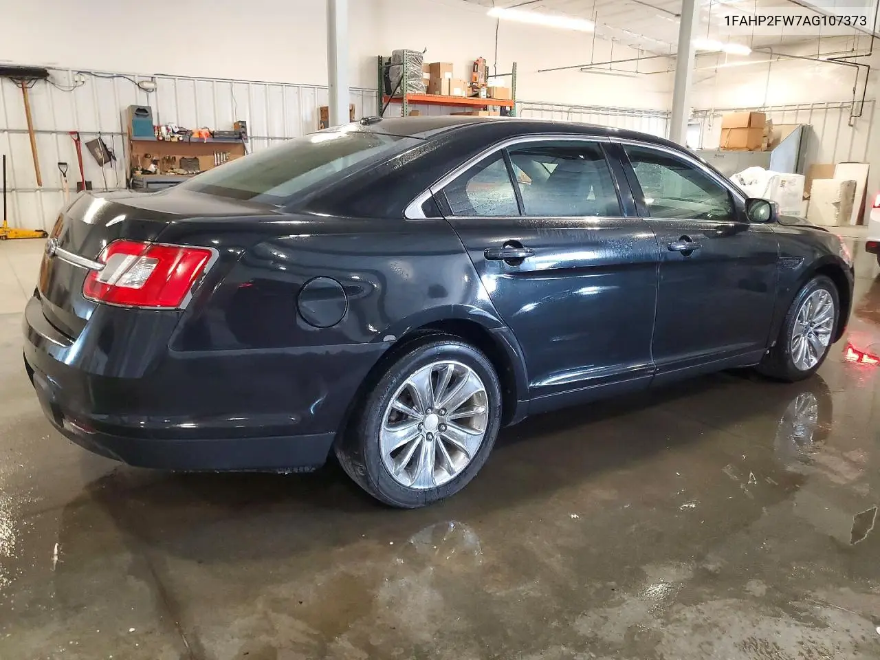 2010 Ford Taurus Limited VIN: 1FAHP2FW7AG107373 Lot: 59695286