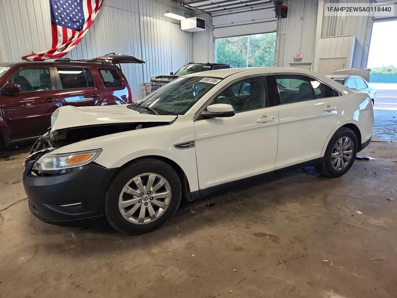 2010 Ford Taurus Sel VIN: 1FAHP2EW5AG118440 Lot: 60987306