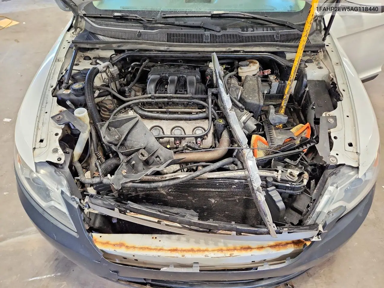 2010 Ford Taurus Sel VIN: 1FAHP2EW5AG118440 Lot: 60987306