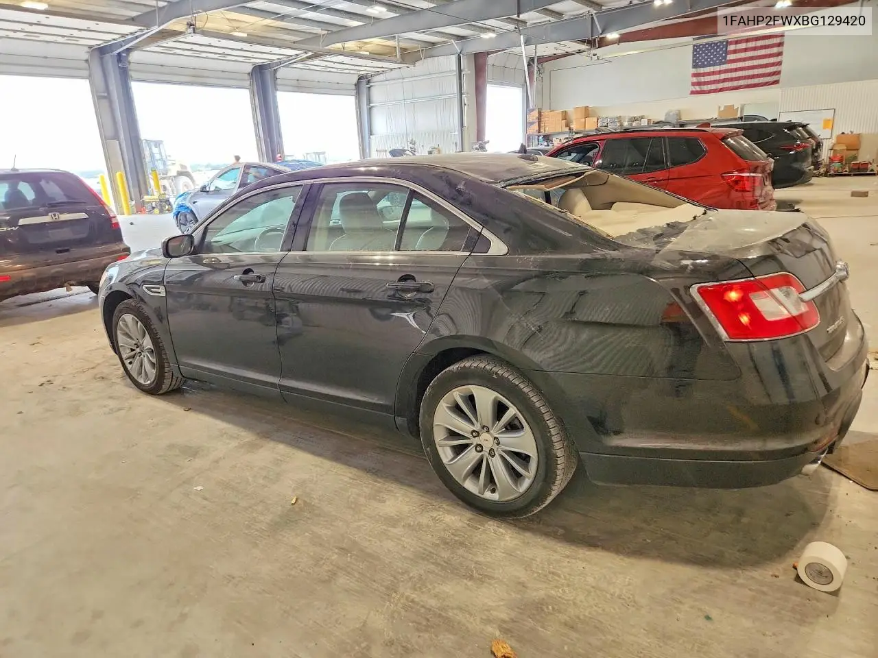 2011 Ford Taurus Limited VIN: 1FAHP2FWXBG129420 Lot: 61175116