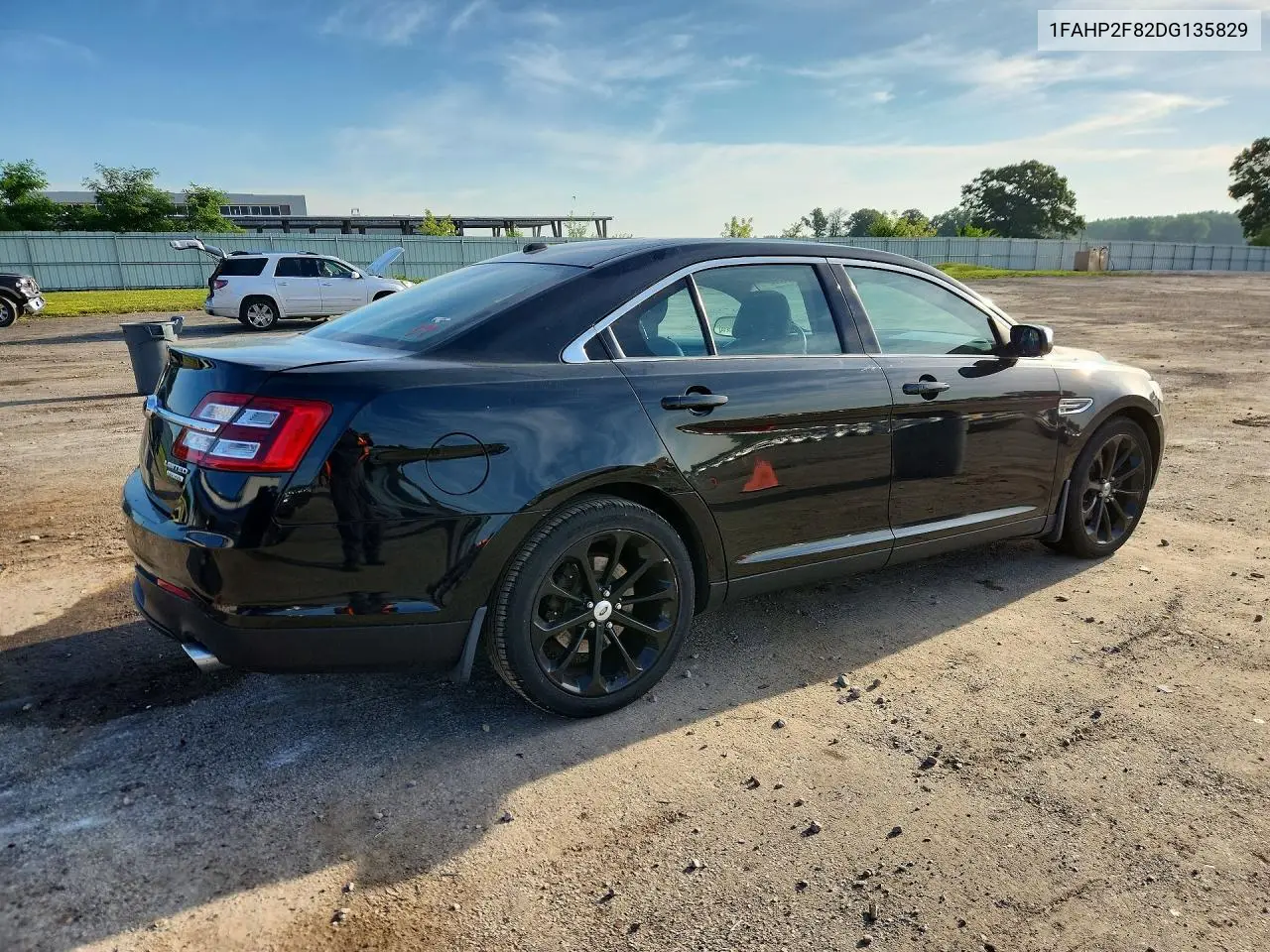 2013 Ford Taurus Comfort VIN: 1FAHP2F82DG135829 Lot: 61053066