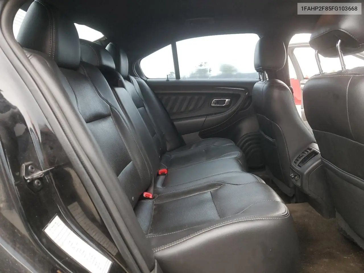 1FAHP2F85FG103668 2015 Ford Taurus Limited
