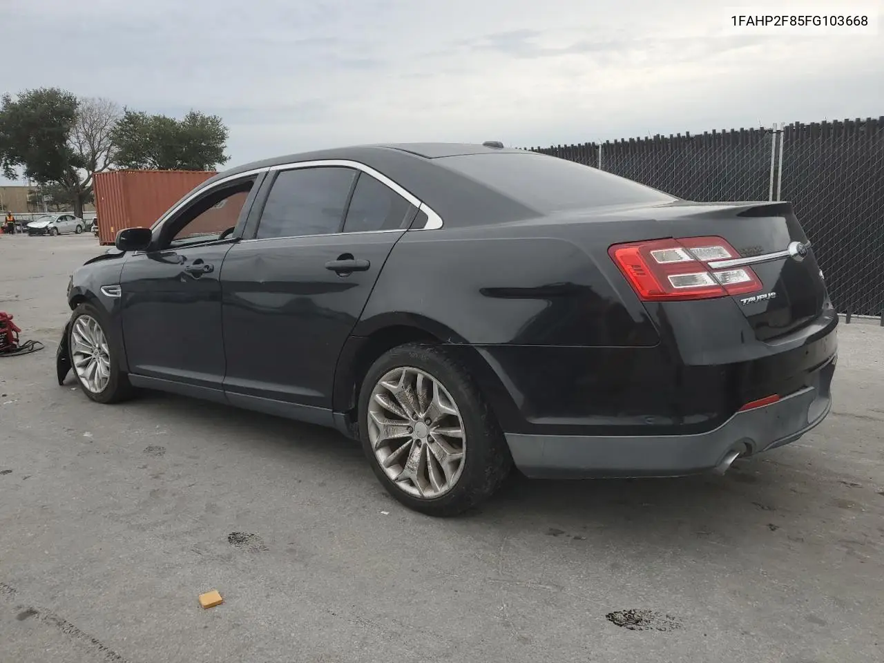 1FAHP2F85FG103668 2015 Ford Taurus Limited