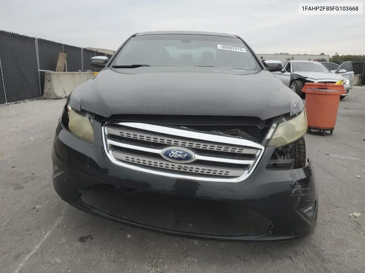 1FAHP2F85FG103668 2015 Ford Taurus Limited