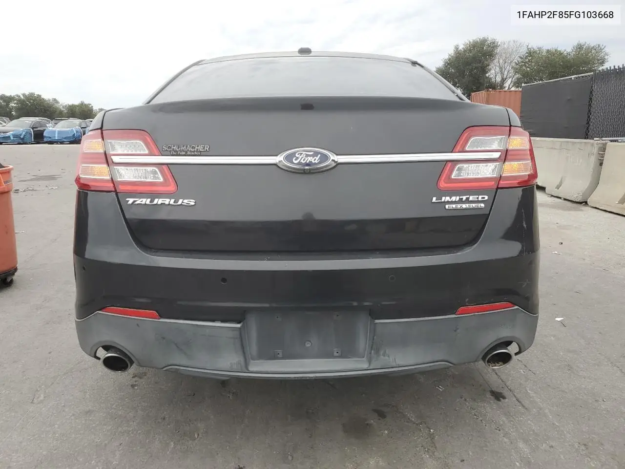 1FAHP2F85FG103668 2015 Ford Taurus Limited