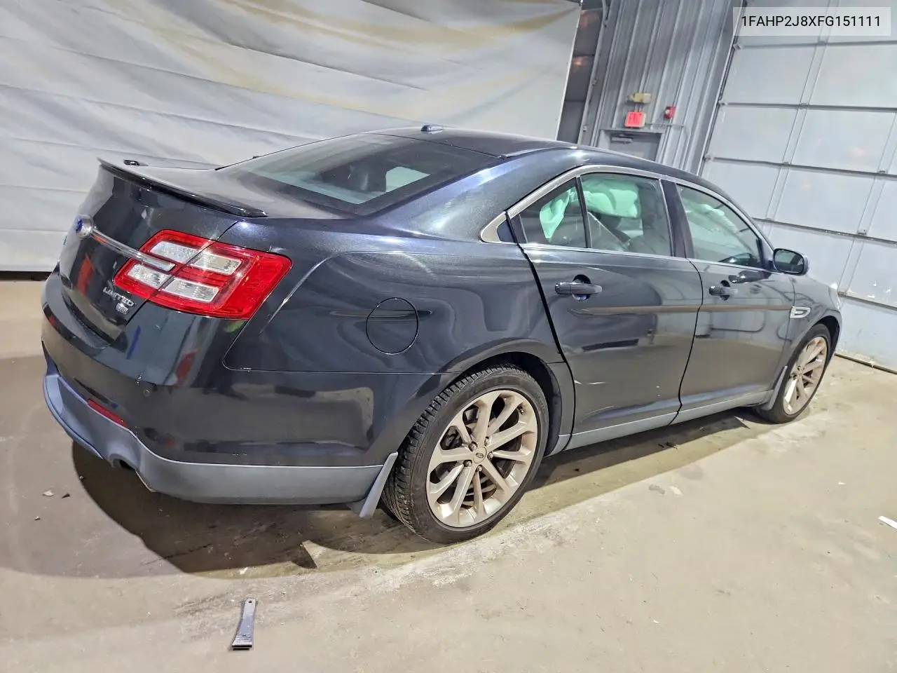 2015 Ford Taurus Limited VIN: 1FAHP2J8XFG151111 Lot: 60086076