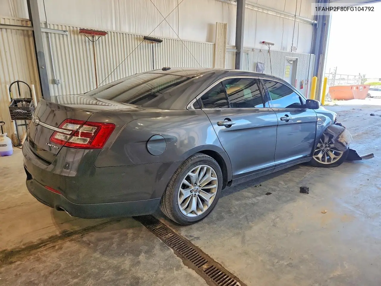 2015 Ford Taurus Limited VIN: 1FAHP2F80FG104792 Lot: 60380576