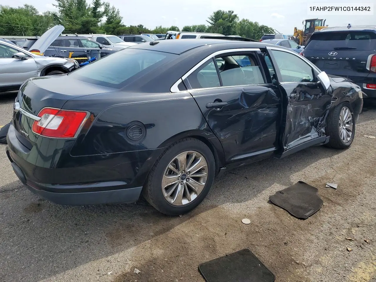 2016 Ford Taurus Limited VIN: 1FAHP2FW1CG144342 Lot: 60642366