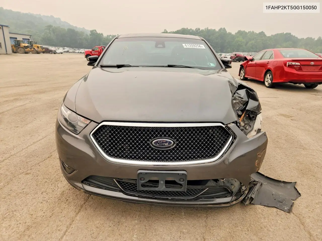2016 Ford Taurus Sho VIN: 1FAHP2KT5GG150050 Lot: 61209256