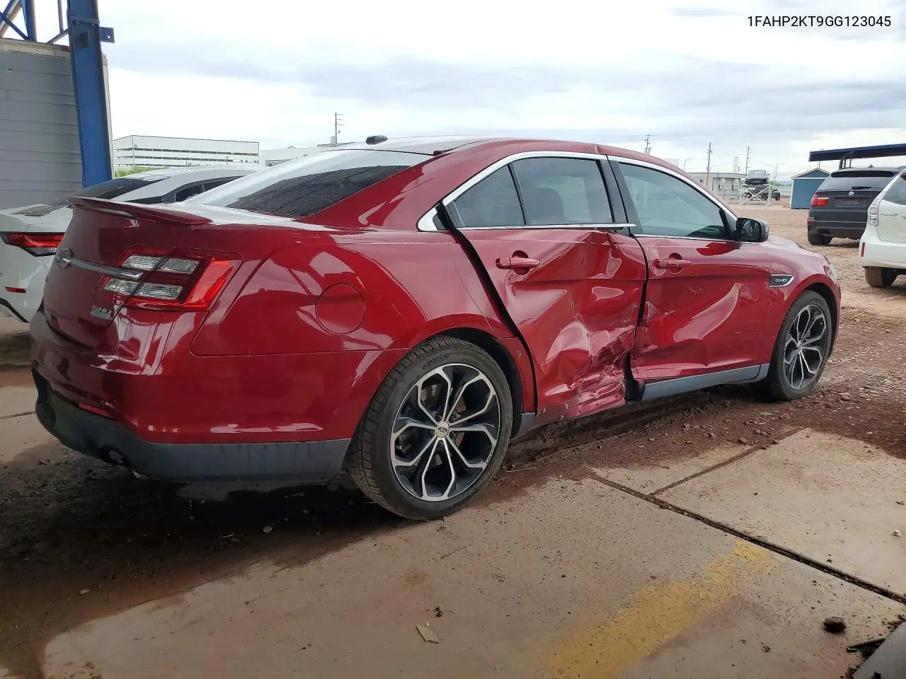 2016 Ford Taurus Sho VIN: 1FAHP2KT9GG123045 Lot: 61406306