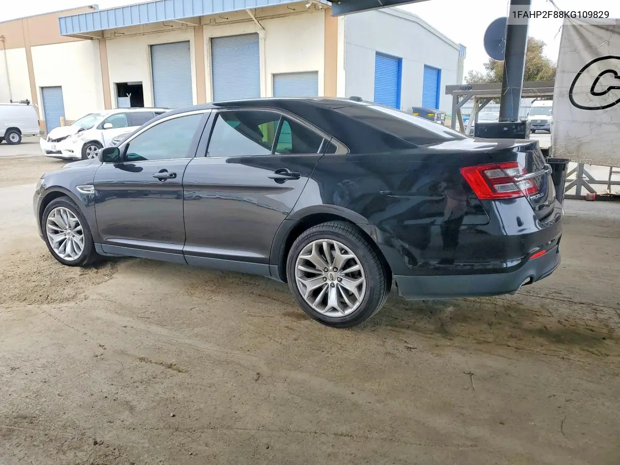 2019 Ford Taurus Limited VIN: 1FAHP2F88KG109829 Lot: 58123856