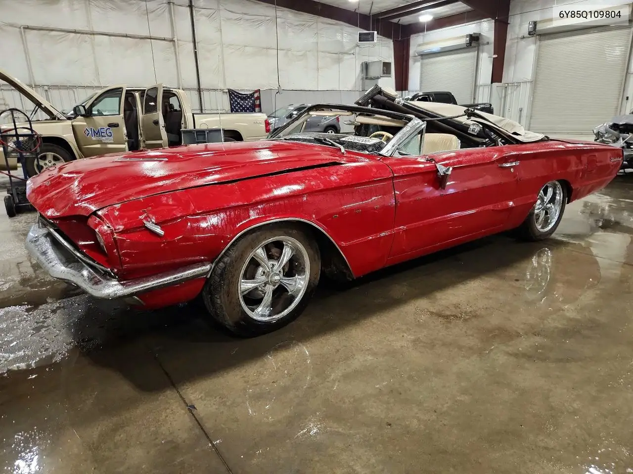 1966 Ford T Bird VIN: 6Y85Q109804 Lot: 60604586