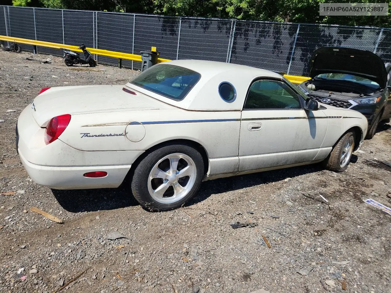 2002 Ford Thunderbird VIN: 1FAHP60A52Y129887 Lot: 57442566