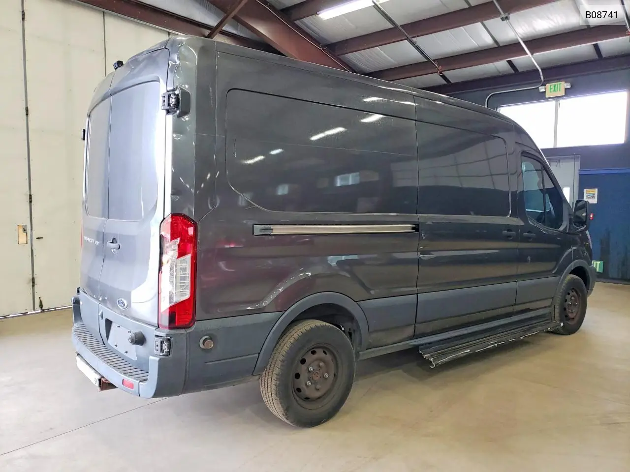 2017 Ford Transit VIN: B08741 Lot: 61473606