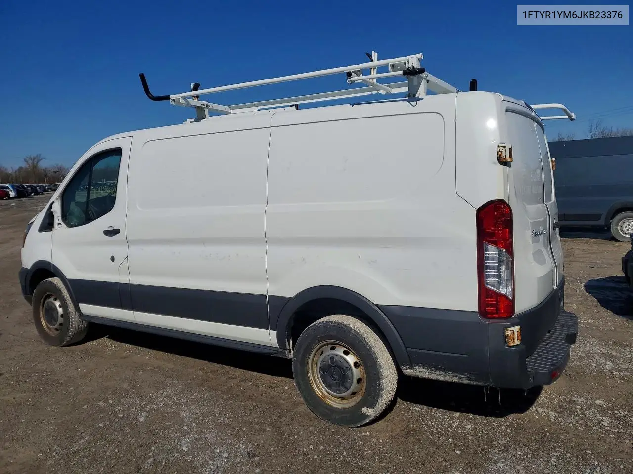 2018 Ford Transit 250 Utility / Service Van VIN: 1FTYR1YM6JKB23376 Lot: 47703586