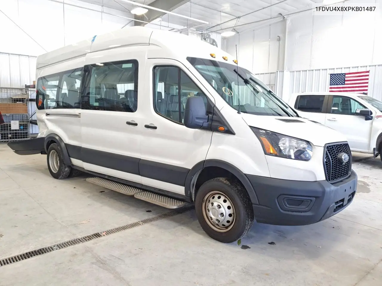 2023 Ford Transit T-350 Hd VIN: 1FDVU4X8XPKB01487 Lot: 56605436