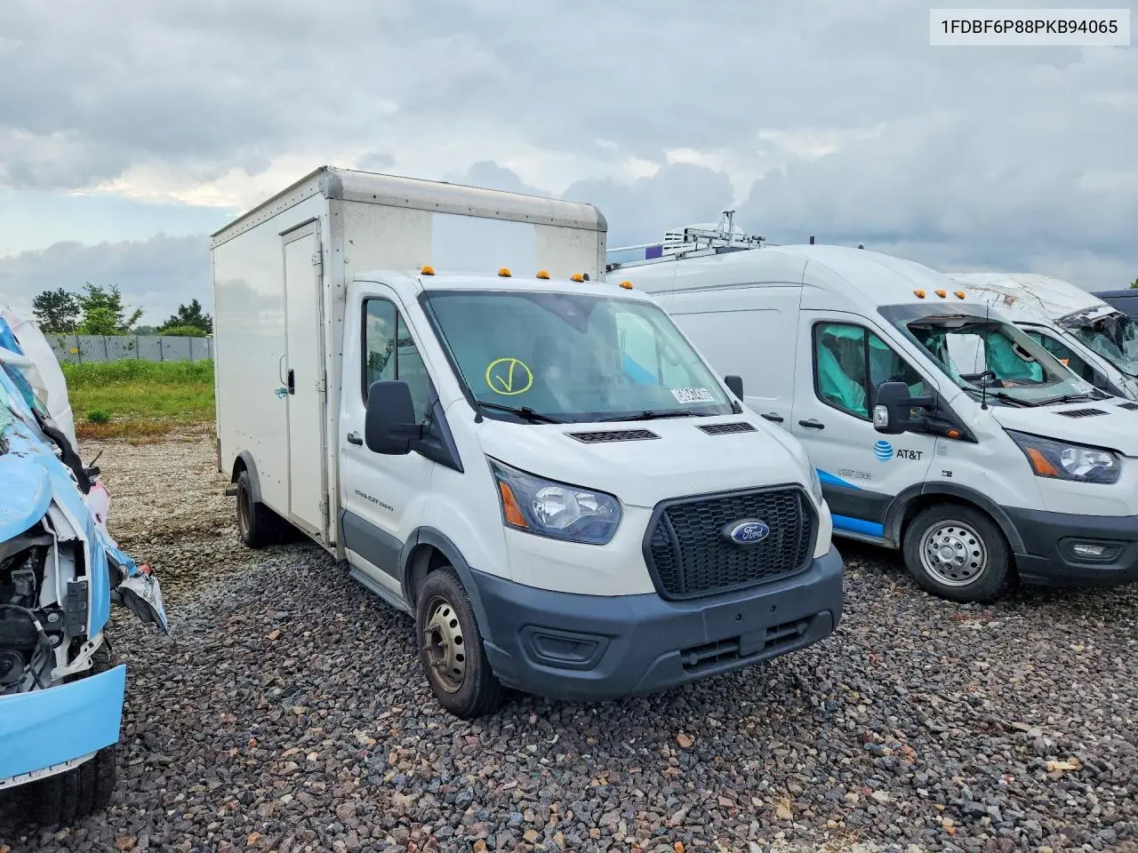 2023 Ford Transit Box Truck VIN: 1FDBF6P88PKB94065 Lot: 58947436