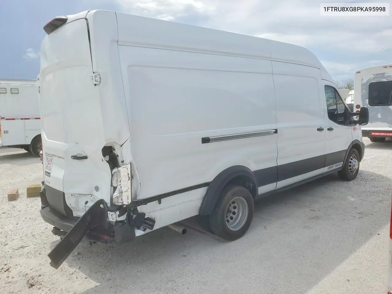 2023 Ford Transit T-350 Hd VIN: 1FTRU8XG8PKA95998 Lot: 58976396
