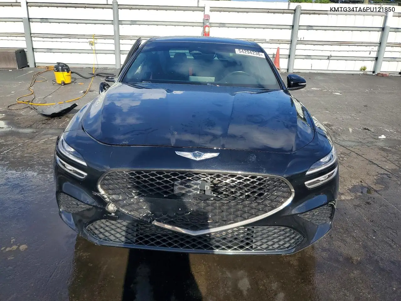 2023 Genesis G70 2.0T VIN: KMTG34NA6PU121850 Lot: 54294236