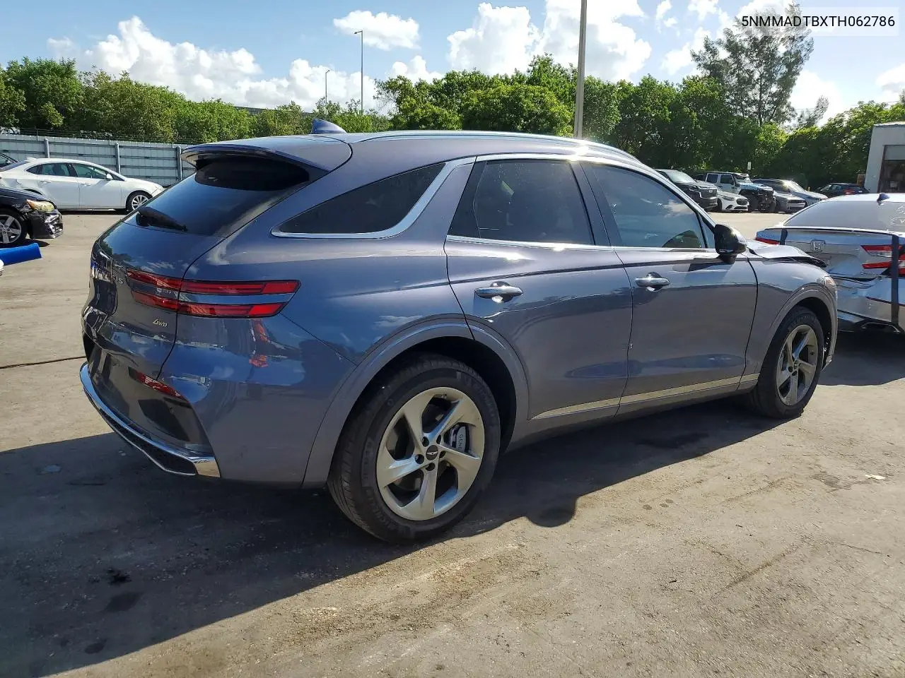 2026 Genesis Gv70 2.5T Standard VIN: 5NMMADTBXTH062786 Lot: 61712046
