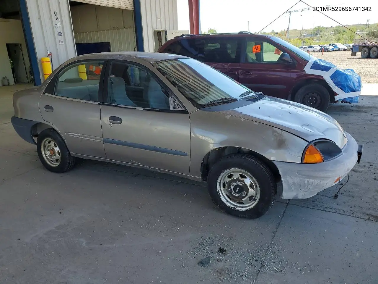 1995 Geo Metro Base VIN: 2C1MR5296S6741342 Lot: 52943666