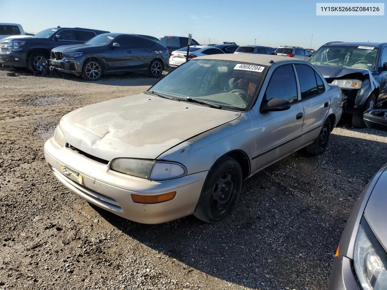 1995 Geo Prizm Base VIN: 1Y1SK5266SZ084126 Lot: 40692204