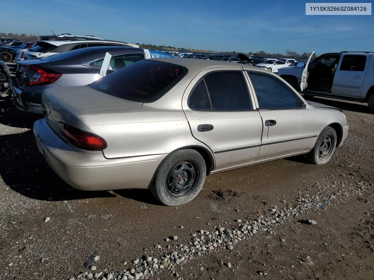 1995 Geo Prizm Base VIN: 1Y1SK5266SZ084126 Lot: 40692204