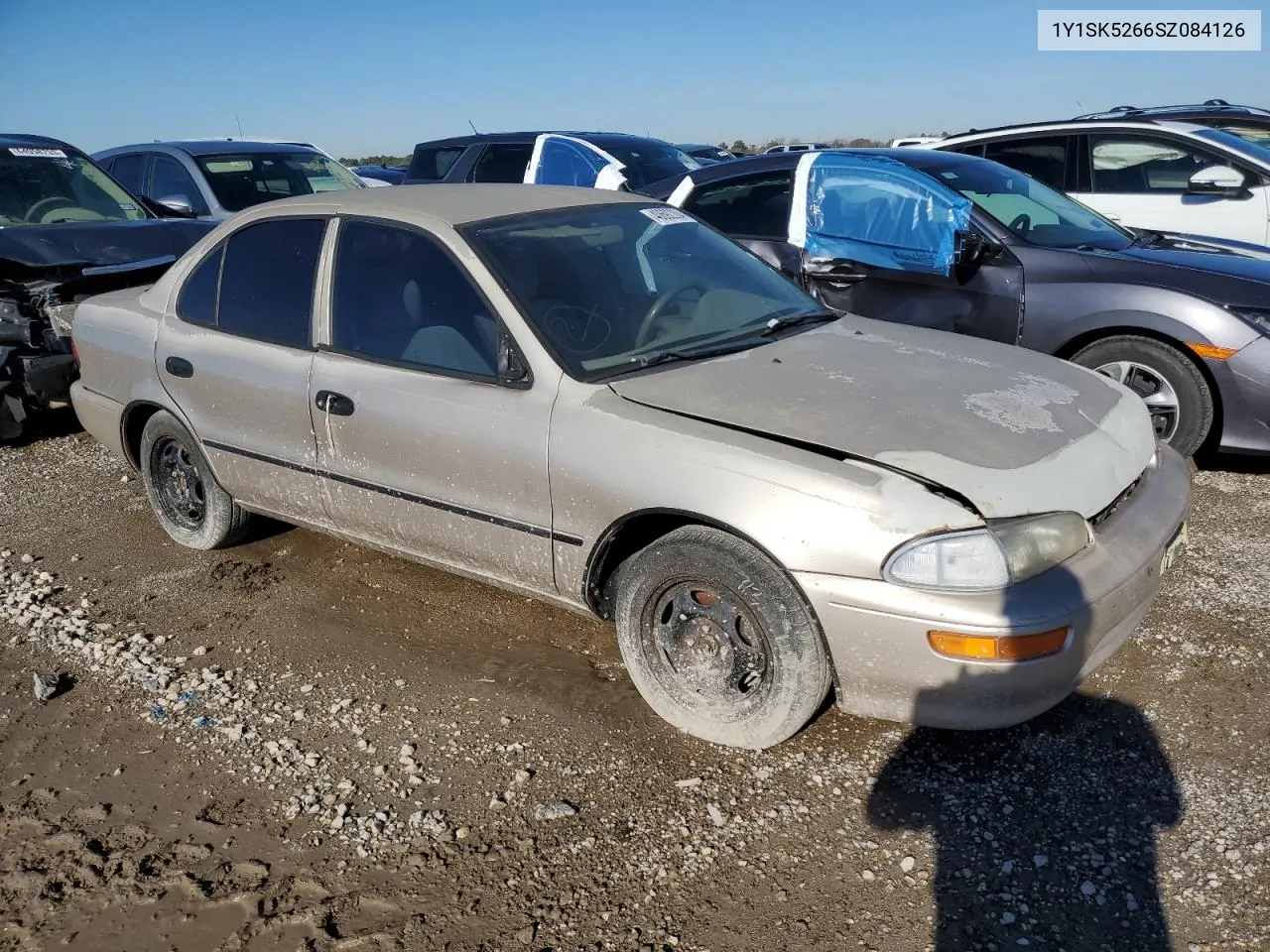 1995 Geo Prizm Base VIN: 1Y1SK5266SZ084126 Lot: 40692204
