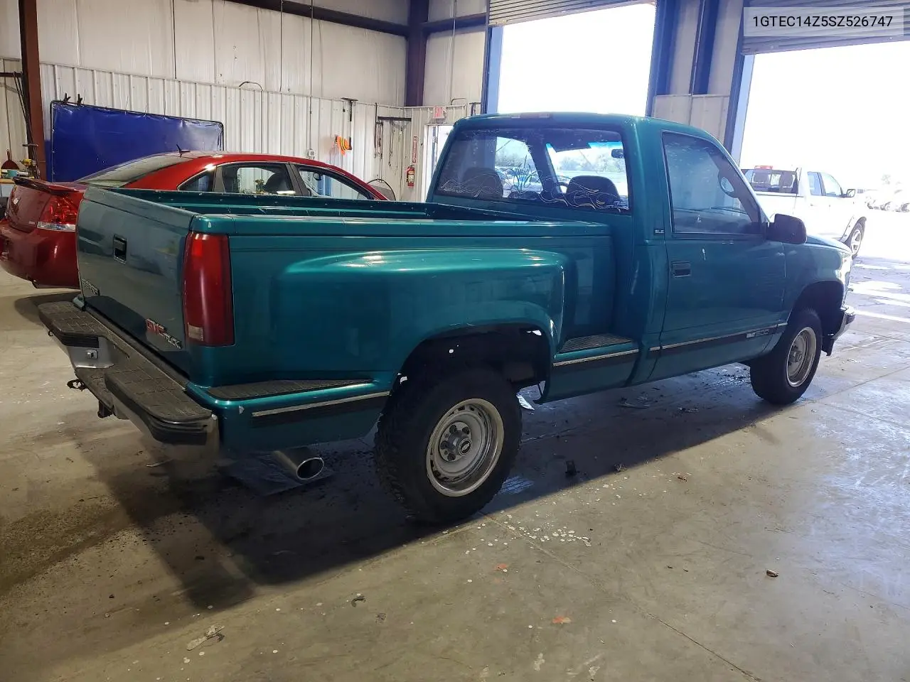 1995 GMC Sierra C1500 VIN: 1GTEC14Z5SZ526747 Lot: 56302556