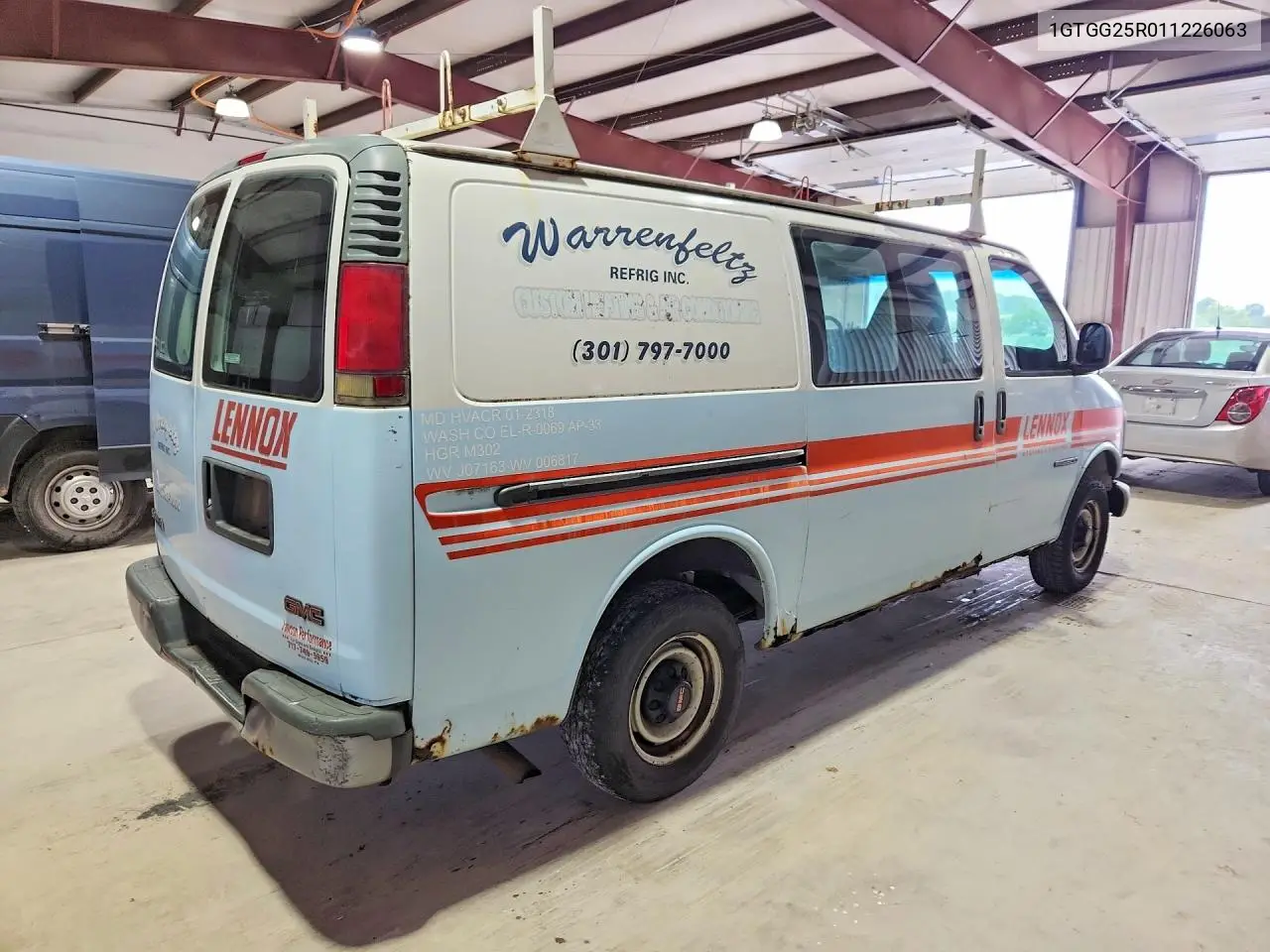 2001 GMC Savana G2500 VIN: 1GTGG25R011226063 Lot: 59269286