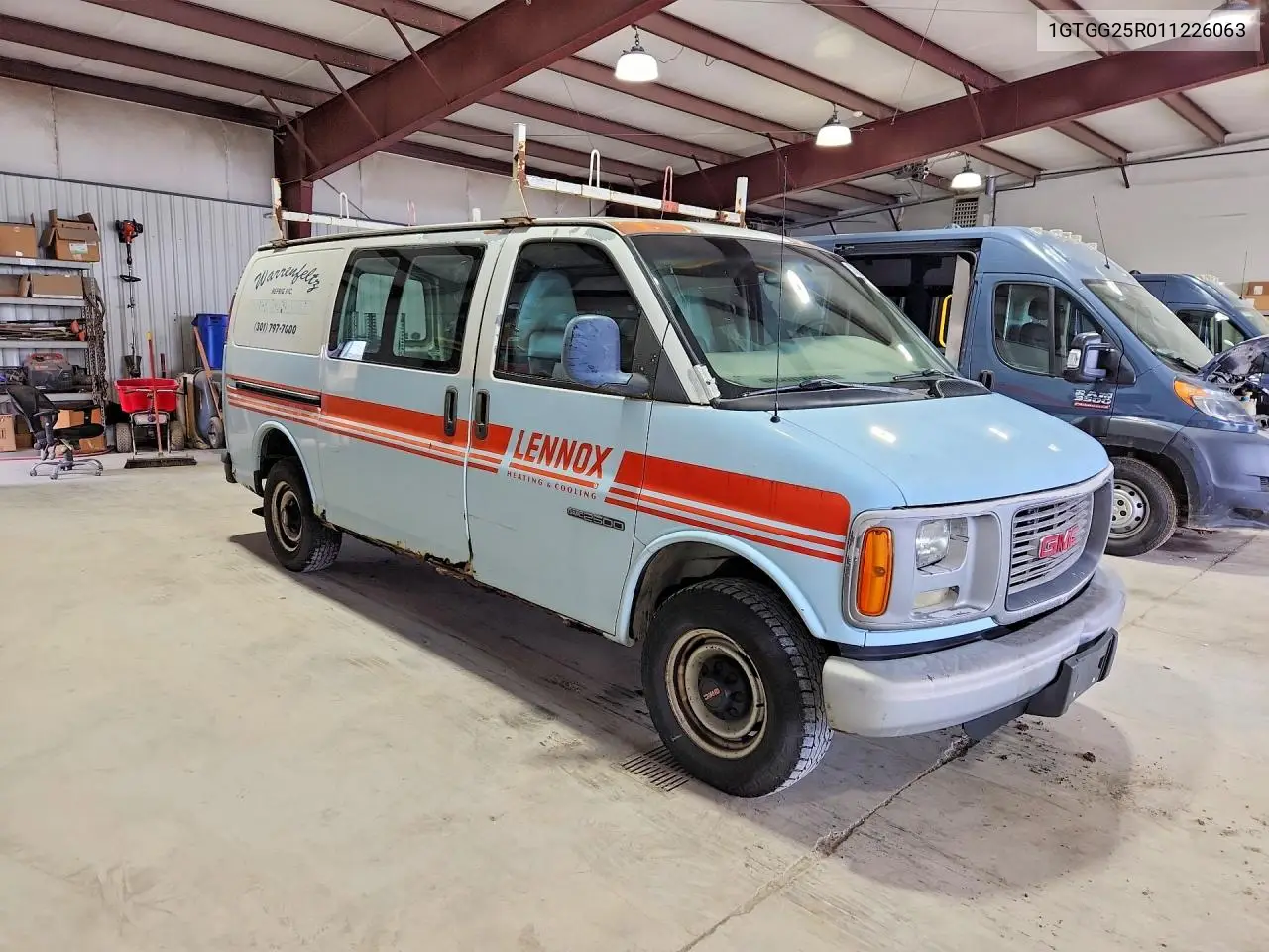 2001 GMC Savana G2500 VIN: 1GTGG25R011226063 Lot: 59269286