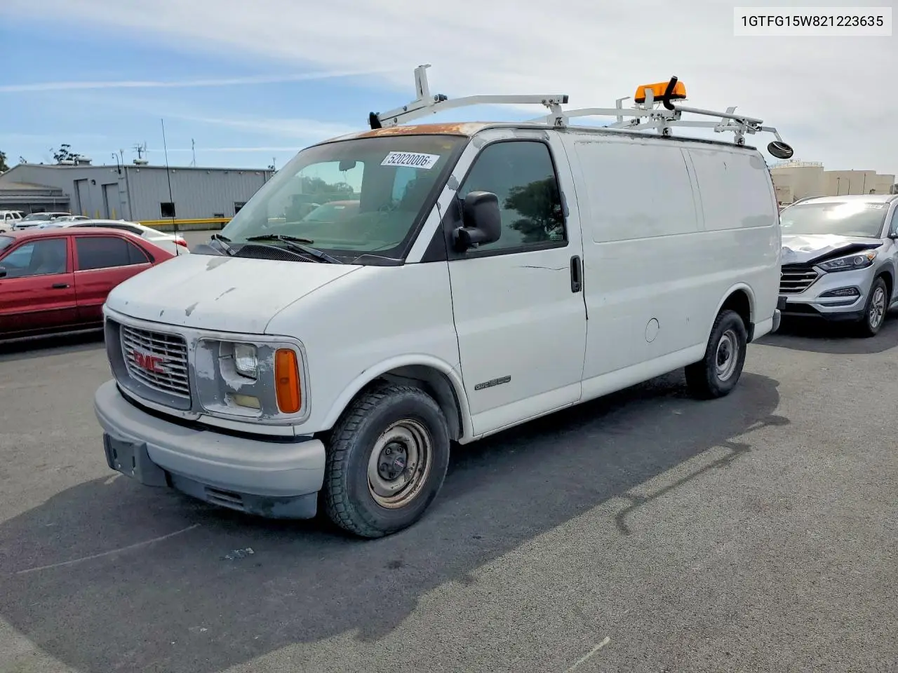 2002 GMC Savana G1500 VIN: 1GTFG15W821223635 Lot: 52020006